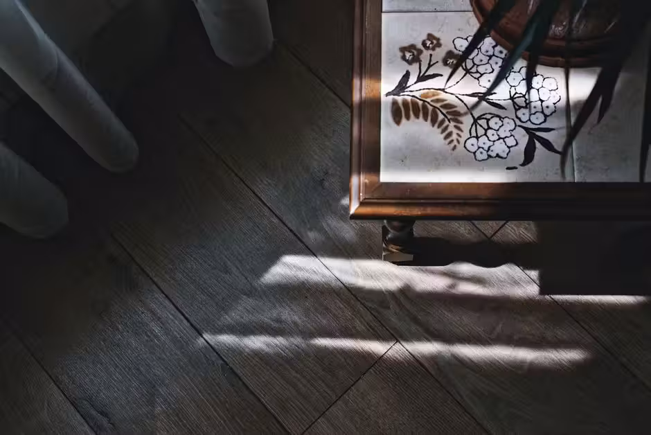 Gres, laminato o parquet: costi veri fornitura e posa — il cantiere