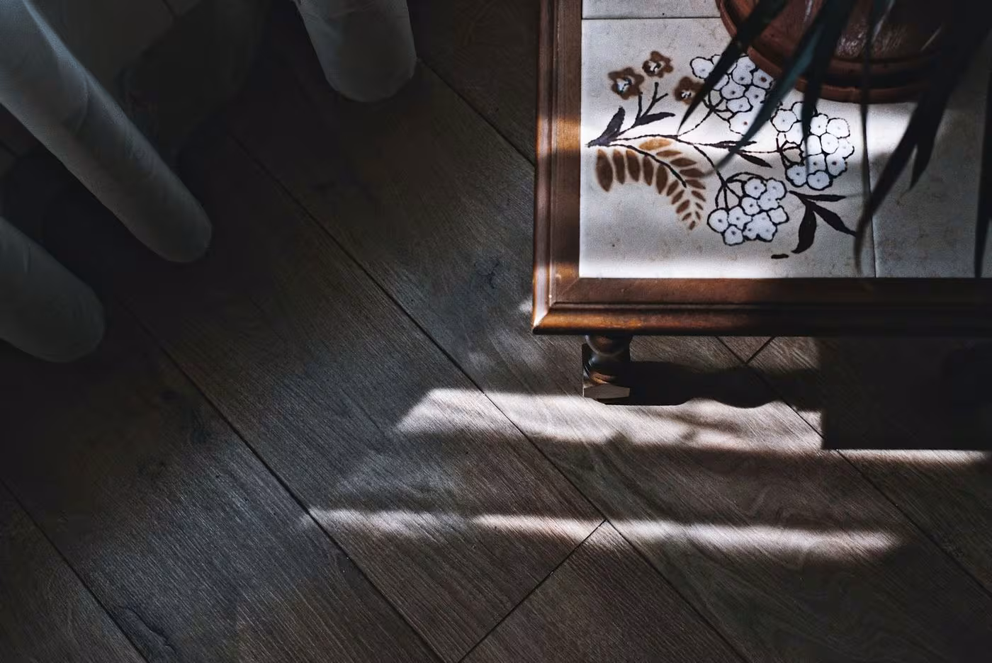 Gres, laminato o parquet: costi veri fornitura e posa